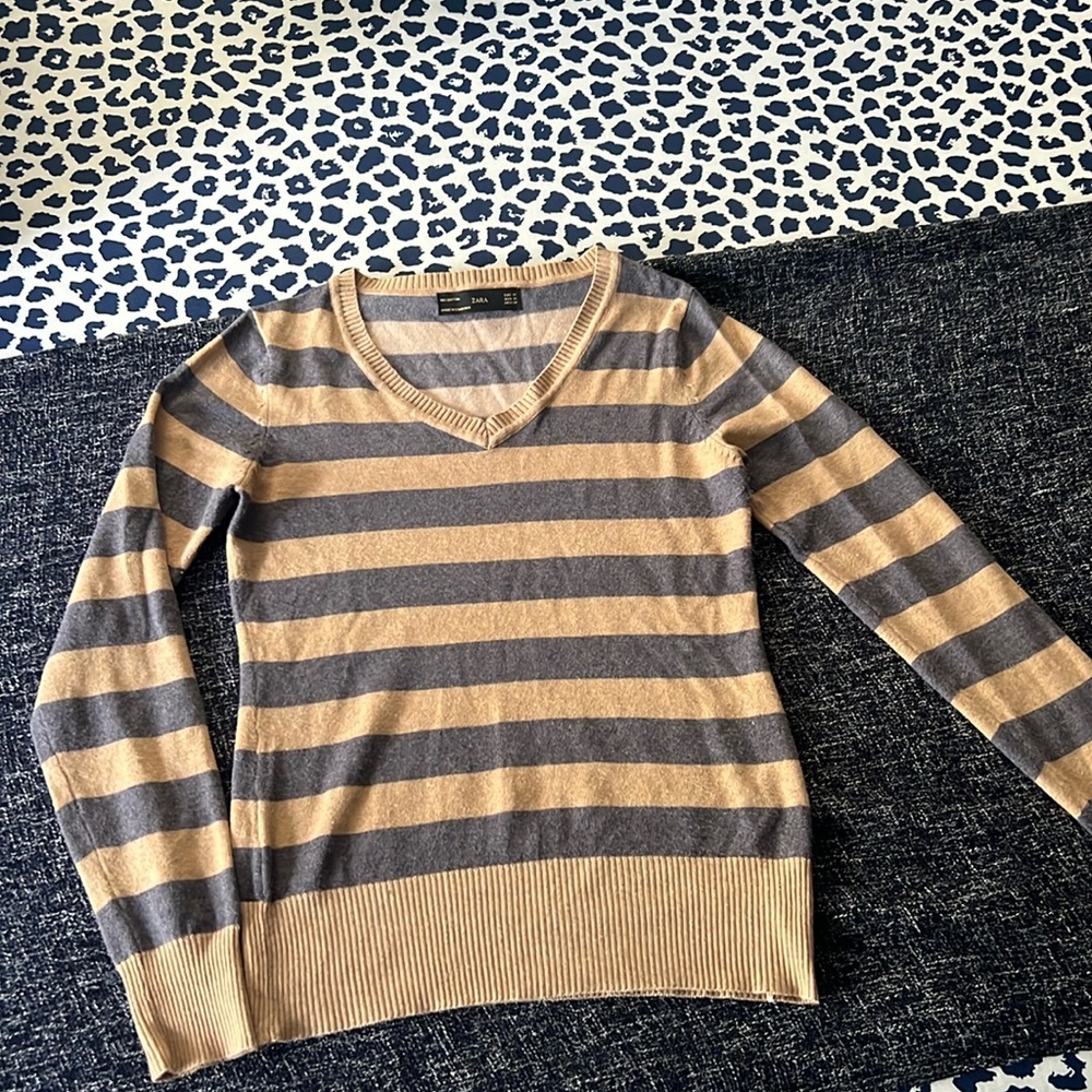 Zara V neck striped sweater